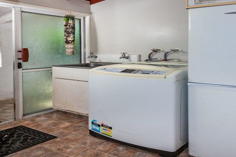 Photo of property in 211 Kiwi Road, Whangamata, 3620