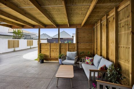 Photo of property in 56 Vogel Street, Hawera, 4610