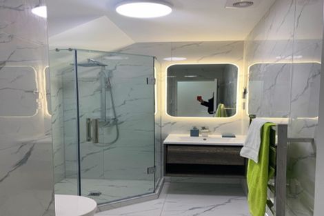 Photo of property in 147a Rathgar Road, Henderson, Auckland, 0610