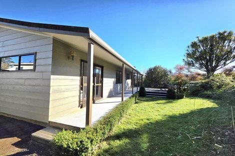 Photo of property in 7a Winstone Place, Highlands Park, New Plymouth, 4312