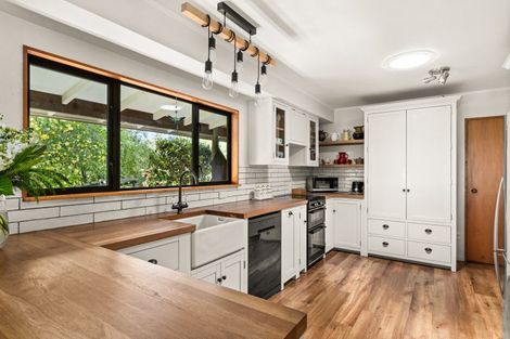 Photo of property in 40 Longview Road, Poraiti, Napier, 4182