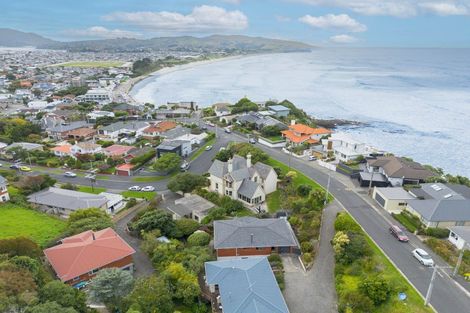 Photo of property in 42 Cliffs Road, Saint Clair, Dunedin, 9012