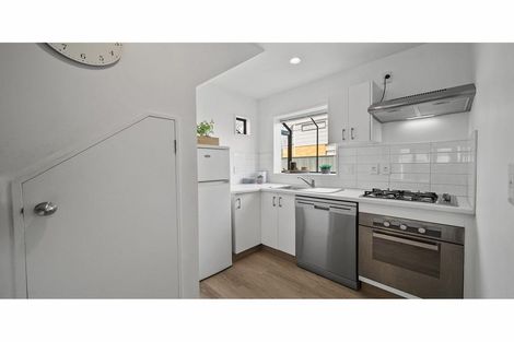 Photo of property in 4/60 Matipo Street, Riccarton, Christchurch, 8041