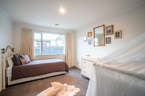 Photo of property in 3 Peppertree Glade, Kelvin Grove, Palmerston North, 4414