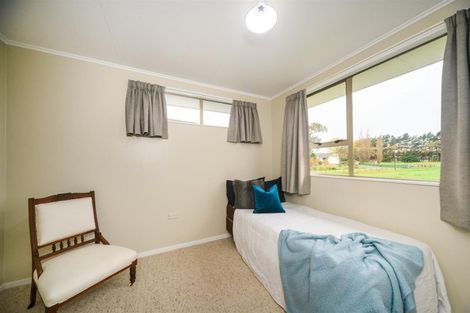 Photo of property in 24 Oaklea Avenue, Marton, 4710