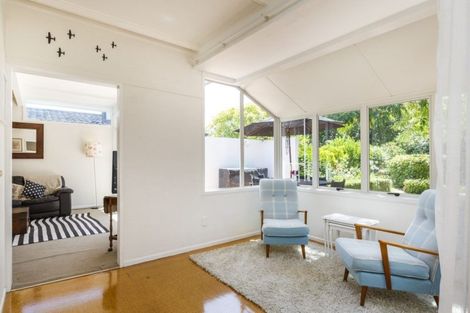 Photo of property in 23 Surrey Crescent, Hokowhitu, Palmerston North, 4410