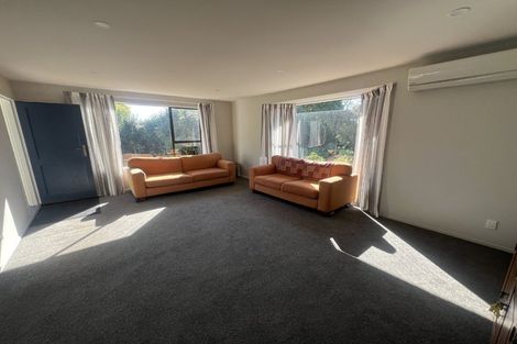 Photo of property in 1/120b Roydvale Avenue, Burnside, Christchurch, 8053
