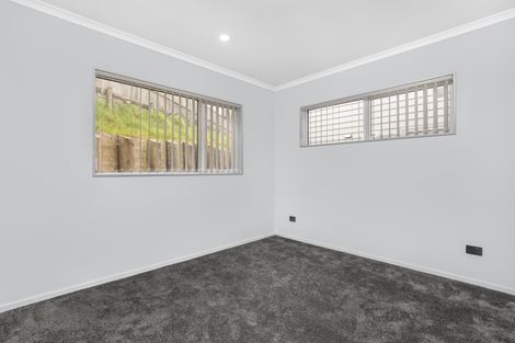 Photo of property in 2 Ambedkar Way, Pukekohe, 2120
