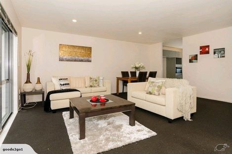 Photo of property in 25/3 Hulme Place, Henderson, Auckland, 0612