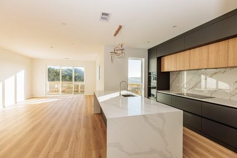Photo of property in 22 Prestbury Grove, Churton Park, Wellington, 6037