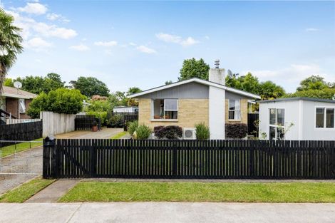 Photo of property in 2 Creswell Place, Leamington, Cambridge, 3432