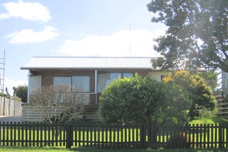 Photo of property in 53 Simpson Road, Papamoa Beach, Papamoa, 3118
