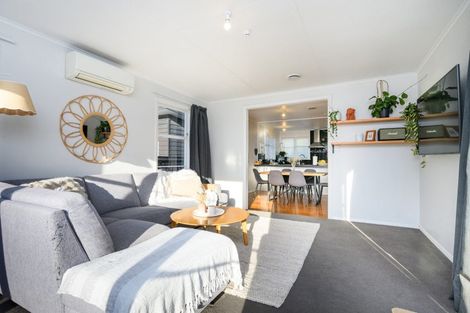 Photo of property in 15b Lifford Place, Awapuni, Palmerston North, 4412