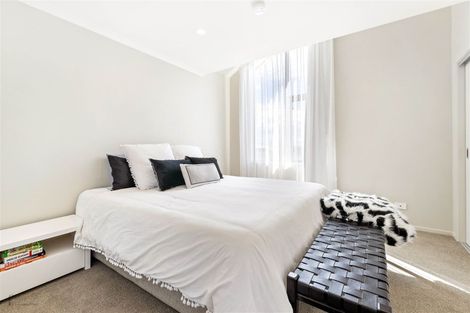 Photo of property in 4 Peihana Road, Hobsonville, Auckland, 0616