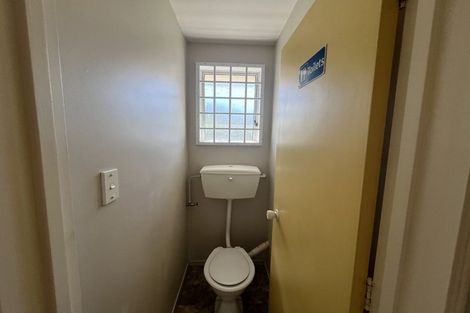 Photo of property in 2/98 Peverel Street, Riccarton, Christchurch, 8041
