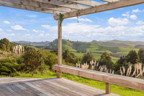 Photo of property in 871 Krippner Road, Puhoi, Silverdale, 0994