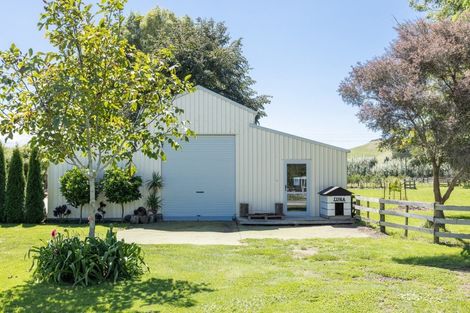 Photo of property in 601 Swamp Road, Puketapu, Napier, 4183