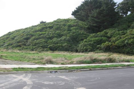 Photo of property in 13 Sedgley Grove, Churton Park, Wellington, 6037