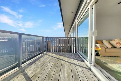 Photo of property in Vedado Apartments, 405/41 Hopper Street, Mount Cook, Wellington, 6011