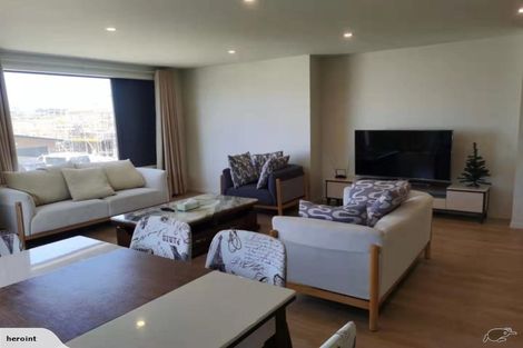Photo of property in 25 Tihema Lane, Westgate, Auckland, 0614