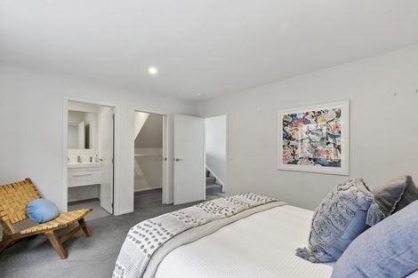 Photo of property in 86a Thurleigh Grove, Karori, Wellington, 6012