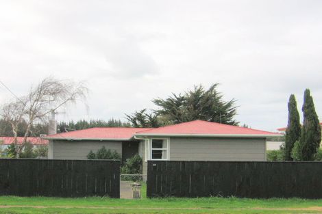 Photo of property in 20 Ladys Mile, Foxton, 4814