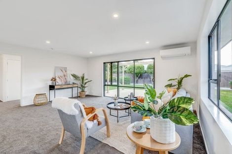 Photo of property in 3 Bucknell Street, Sockburn, Christchurch, 8042