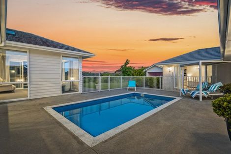 Photo of property in 342 Spur Road, Stillwater, Silverdale, 0993