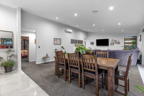 Photo of property in 6 Sharman Place, Pyes Pa, Tauranga, 3112