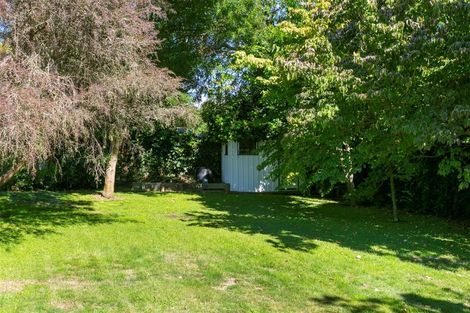 Photo of property in 1 Henry Hill Road, Taupo, 3330