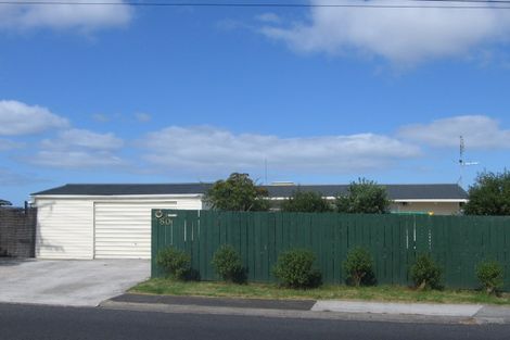 Photo of property in 3/80 Manuka Road, Glenfield, Auckland, 0629