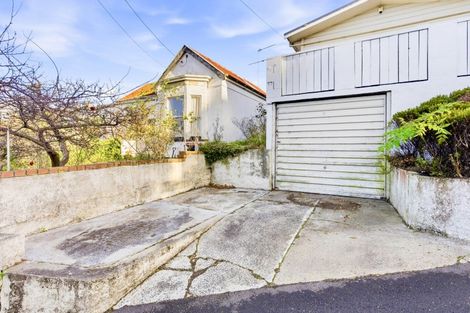 Photo of property in 42 Lawrence Street, Mornington, Dunedin, 9011
