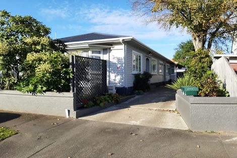 Photo of property in 118 Holly Road, St Albans, Christchurch, 8014
