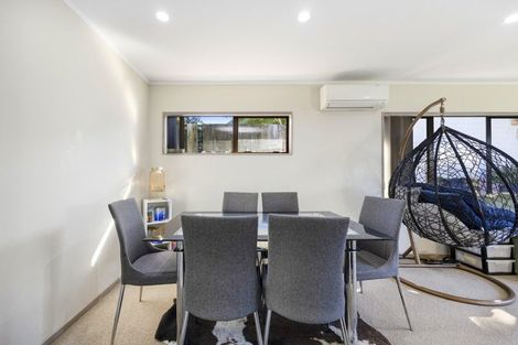 Photo of property in 2/27 Rata Street, New Lynn, Auckland, 0600