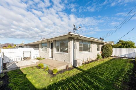 Photo of property in 35 Clive Street, Phillipstown, Christchurch, 8011