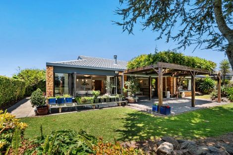 Photo of property in 11 Berescourt Place, Mount Maunganui, 3116