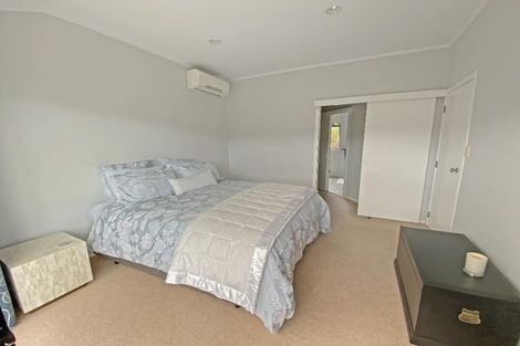 Photo of property in 29 Hebe Place, Birkenhead, Auckland, 0626