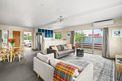 Photo of property in 1/194 Powderham Street, New Plymouth, 4310