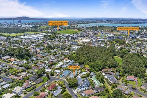 Photo of property in 63 Sylvia Road, Hillcrest, Auckland, 0627