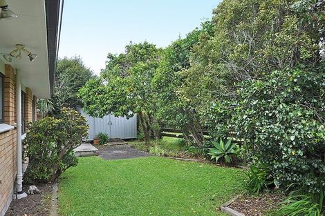 Photo of property in 11 Manuka Street, Orewa, 0931