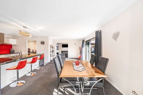 Photo of property in 10 Te Whariki Street, Marshland, Christchurch, 8083