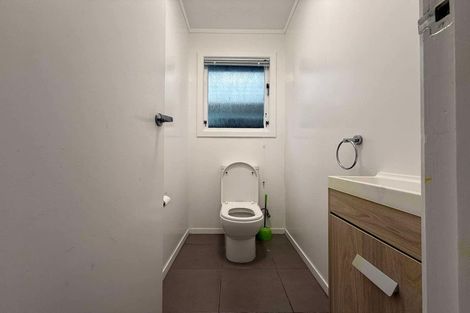 Photo of property in 16 Mission Street, Waterloo, Lower Hutt, 5011