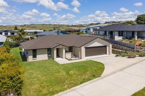 Photo of property in 3 Lakeside Terrace, Omokoroa, 3114