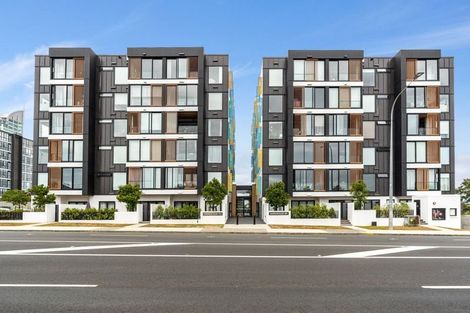 Photo of property in Frank Sargeson Apts, 6/74g Anzac Street, Takapuna, Auckland, 0622