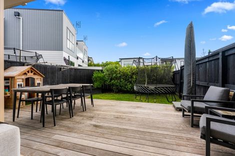 Photo of property in 31 Eyton Kay Road, Hobsonville, Auckland, 0616
