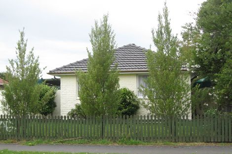 Photo of property in 16 Salmond Street, Hoon Hay, Christchurch, 8025