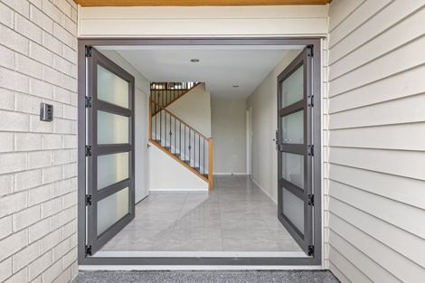 Photo of property in 81 Totara Views Drive, Silverdale, 0932