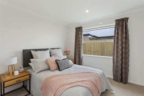 Photo of property in 6 Tutton (pvt) Mews, Rangiora, 7400