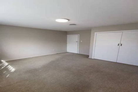 Photo of property in 11 Manor Place, Bryndwr, Christchurch, 8053