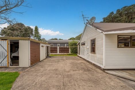Photo of property in 39 Pauanui Beach Road, Pauanui, Hikuai, 3579